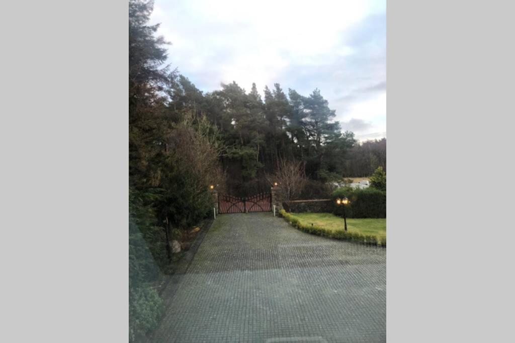 Struan Coach House In Gated Residence Stirling Buitenkant foto